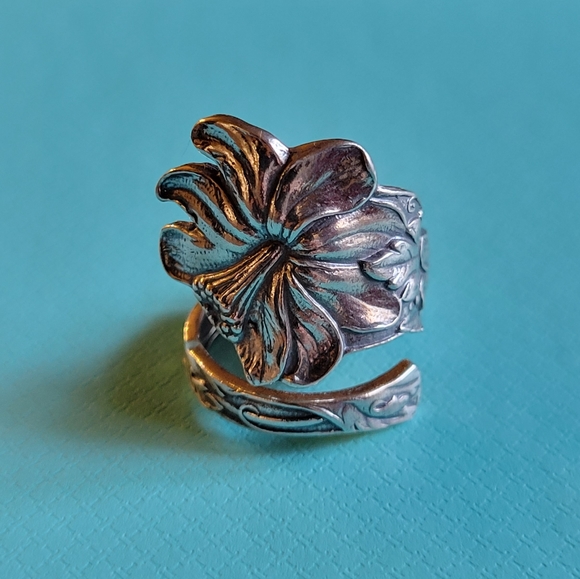 Antique Vintage Sterling Silver Daffodil Spoon Ring - Picture 1 of 14